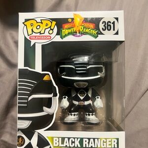 Never opened 361 mighty morphin power rangers POP BLACK RANGER